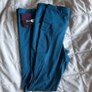 Felina Womans Leggings BNWT